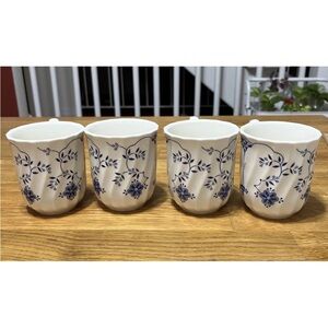 Set of 4 Churchill Finlandia 3.75" Tall Blue White Mugs Cups Made in Colombia